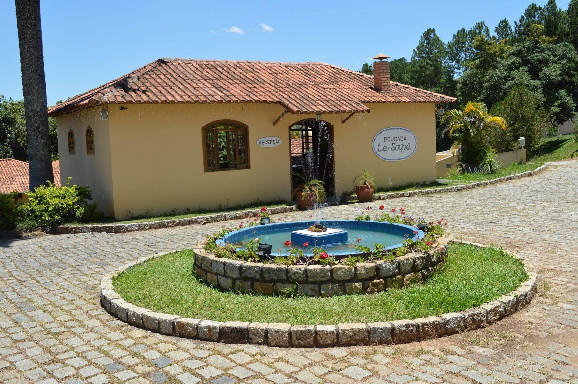 Pousada Le Sape Sao Lourenco  Exterior photo