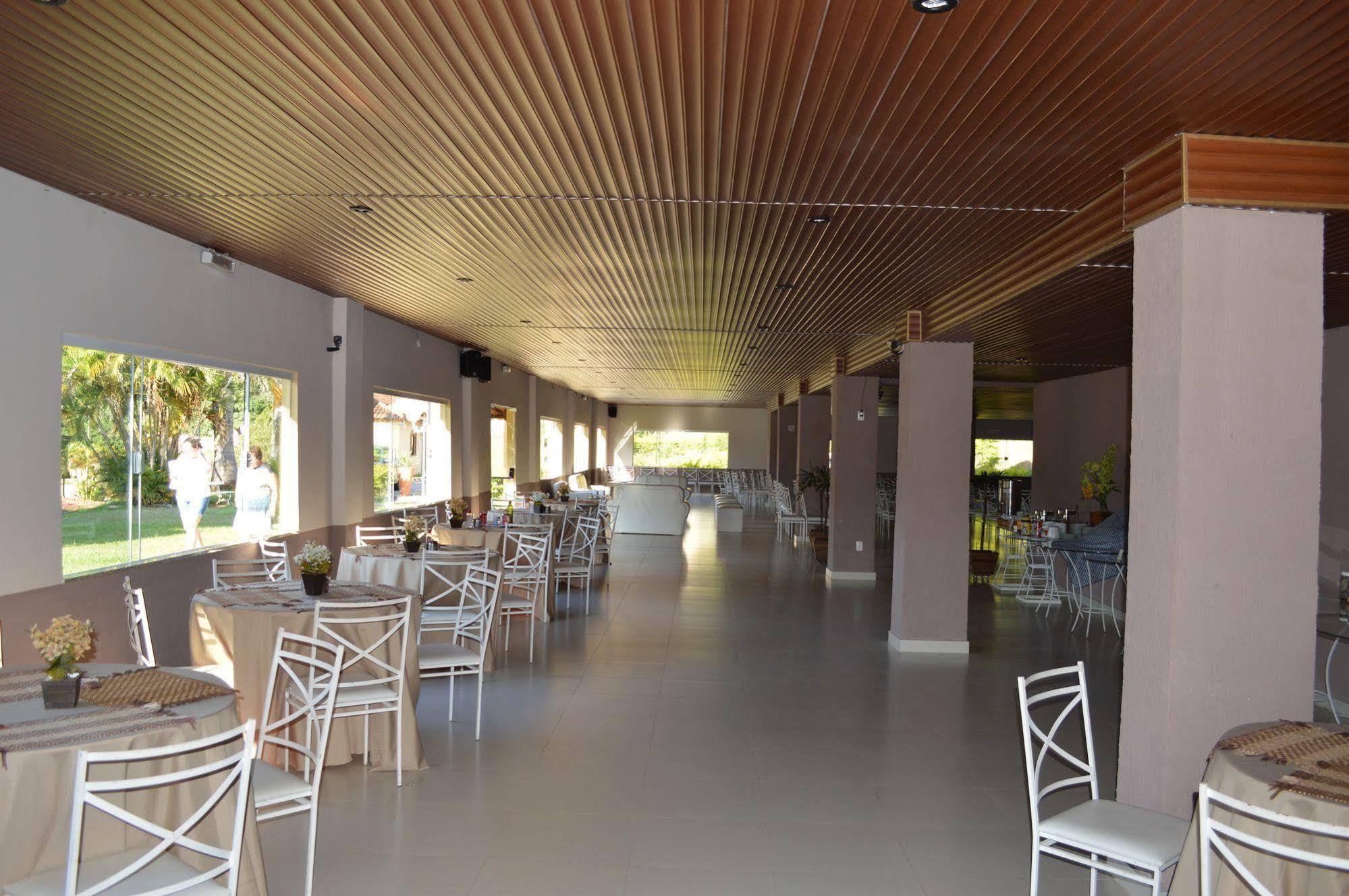 Pousada Le Sape Sao Lourenco  Exterior photo
